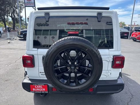 Certified 2025 Jeep Wrangler Unlimited Sahara w/ Safety Group image 6