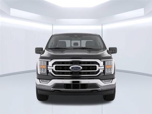 Used 2022 Ford F150 XLT w/ Equipment Group 302A High AWD/4WD image 7