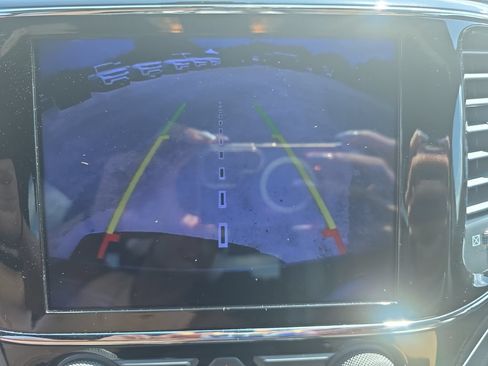 Used 2020 Jeep Grand Cherokee Limited w/ Luxury Group II RWD image 22