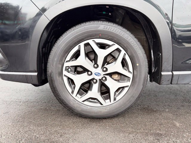 Used 2023 Subaru Forester Premium AWD/4WD image 26