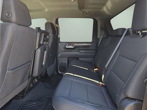 Used 2025 Chevrolet Silverado 1500 LT image 15