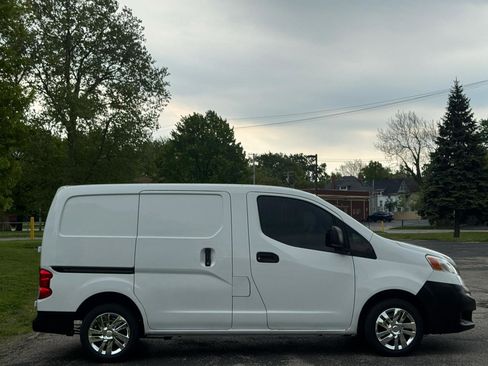 Used 2013 Nissan NV200 S w/ Cruise Control Pkg FWD image 9