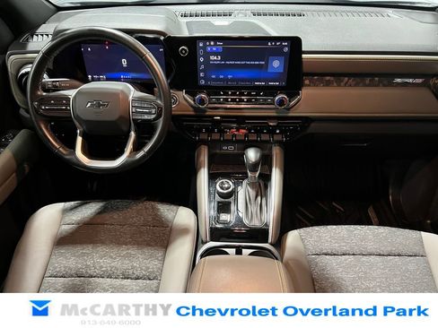 Used 2024 Chevrolet Colorado ZR2 w/ Technology Package AWD/4WD image 29