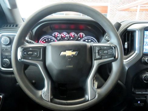 Used 2019 Chevrolet Silverado 1500 LT w/ Z71 Off-Road Package image 29
