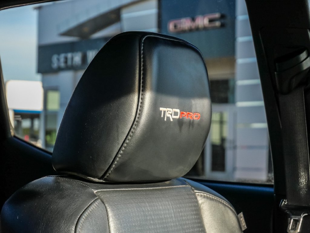 Used 2022 Toyota Tacoma TRD Pro AWD/4WD image 22
