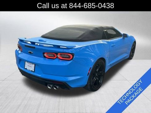 Used 2022 Chevrolet Camaro LT w/ RS Package image 5