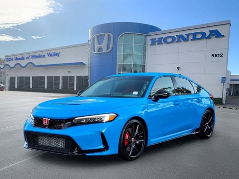 Used 2025 Honda Civic Type R image 1
