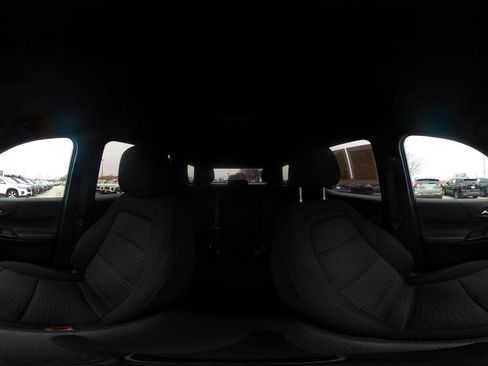 Used 2025 Chevrolet Equinox LT image 41