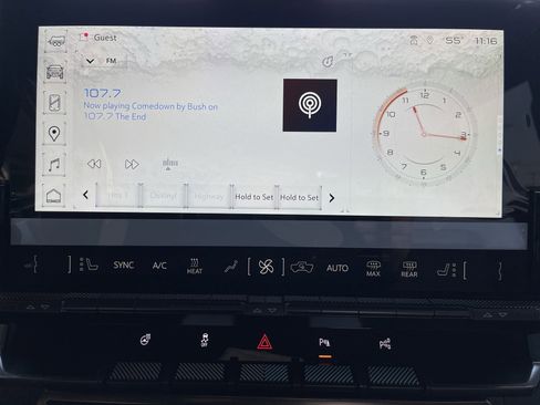 New 2025 GMC Hummer EV 3X w/ LPO, Roof Cross Rail Package image 48