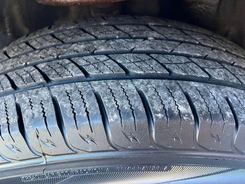 Used 2002 Toyota Highlander GREAT VALUE AWD image 20