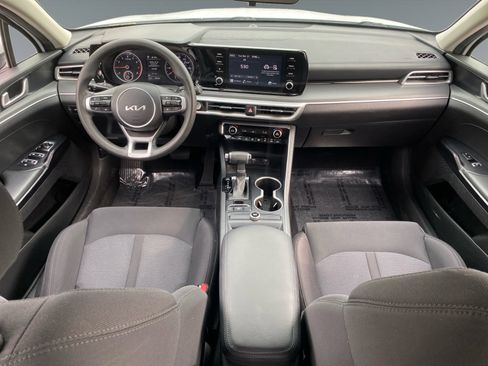 Used 2023 Kia K5 LXS FWD image 10