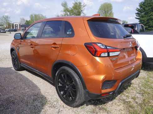 Used 2023 Mitsubishi Outlander Sport LE AWD/4WD image 5