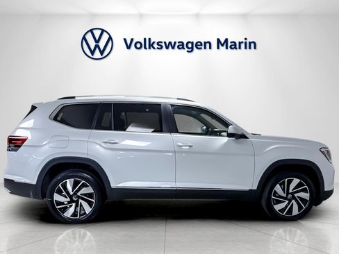 New 2026 Volkswagen Atlas SEL image 6