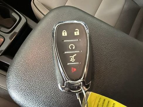 Used 2021 Chevrolet TrailBlazer LT w/ Sun and Liftgate Package FWD image 20