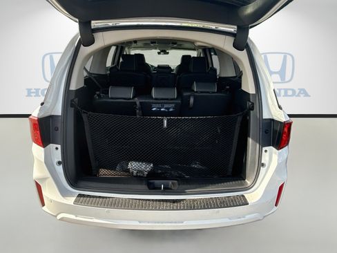 New 2026 Honda Odyssey Touring image 22
