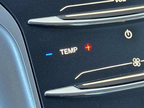 Used 2016 Lincoln MKZ Hybrid w/ Equipment Group 600A Reserve FWD image 29