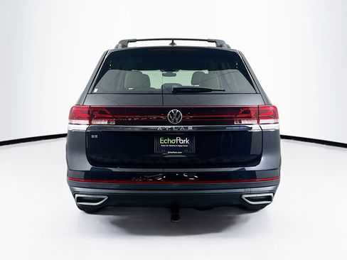Used 2024 Volkswagen Atlas SE FWD image 7
