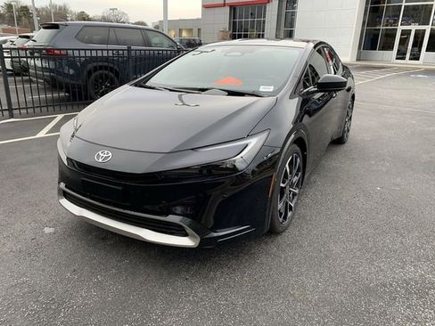 New 2026 Toyota Prius Plug-In Hybrid FWD image 4