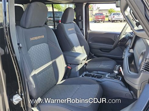 New 2025 Jeep Gladiator Mojave w/ Convenience Group image 14