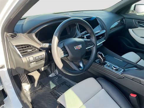 Used 2024 Cadillac CT5 Sport w/ Climate Package image 9