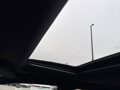 Used 2023 Dodge Charger Scat Pack image 17