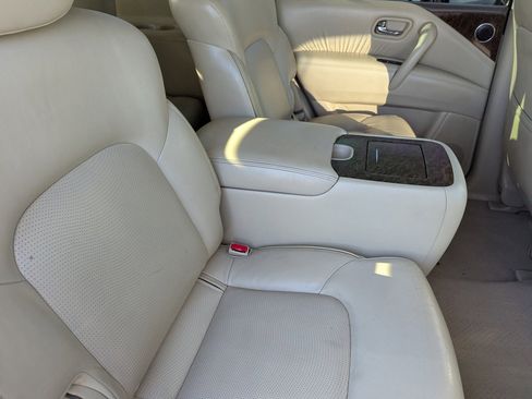 Used 2015 INFINITI QX80 Luxe w/ 22" Wheel Package image 14