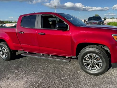 Used 2022 Chevrolet Colorado Z71 AWD/4WD image 7