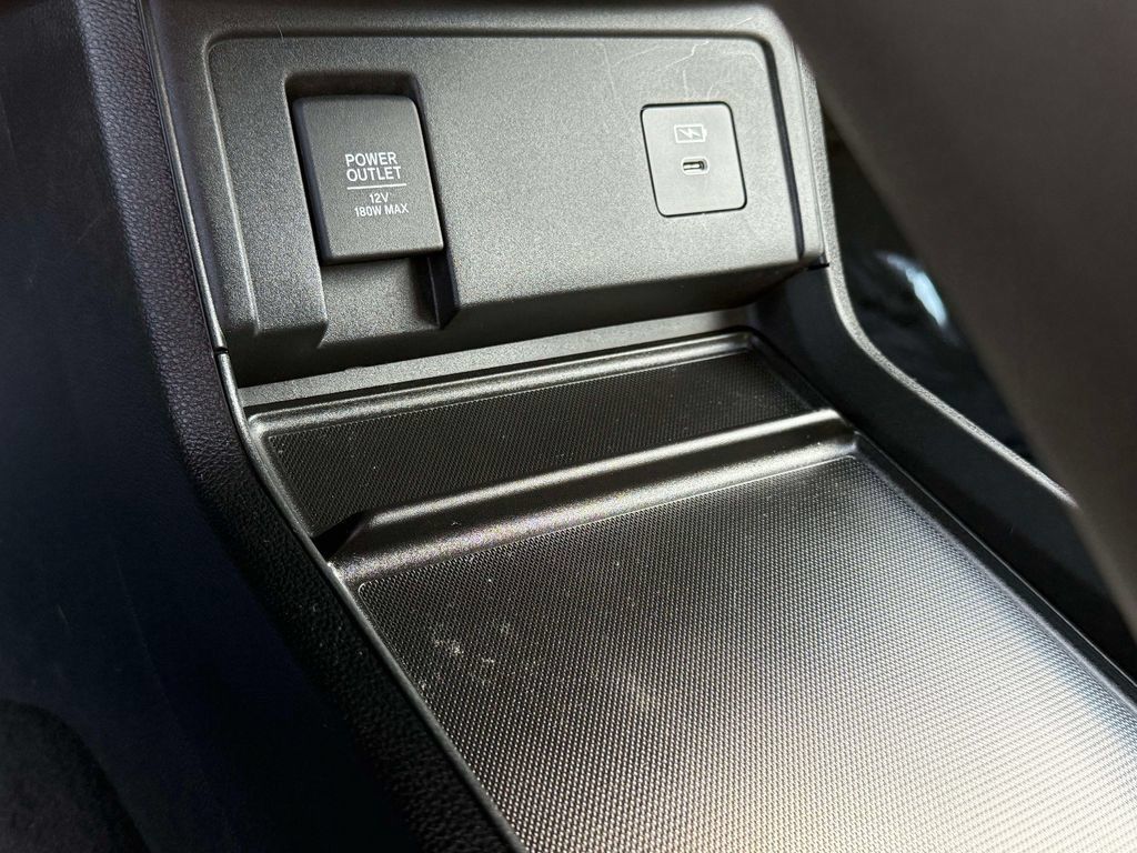 Certified 2025 Acura RDX SH-AWD image 25