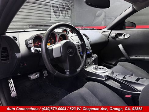 Used 2003 Nissan 350Z Enthusiast RWD image 9