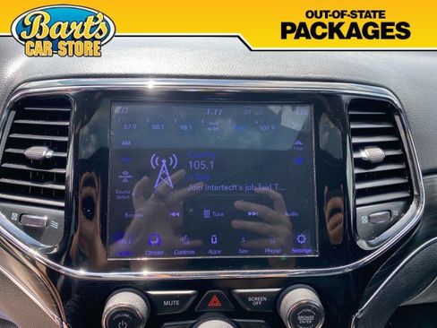 Used 2019 Jeep Grand Cherokee Limited w/ Trailer Tow Group IV AWD/4WD image 33