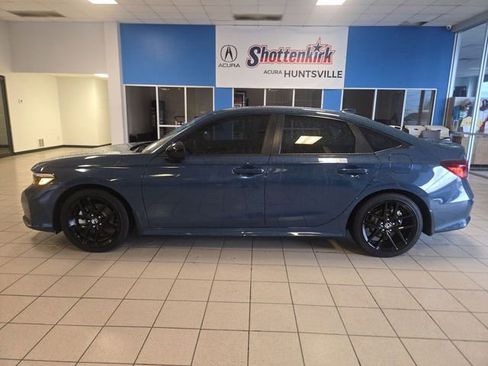 Used 2026 Honda Civic FWD Hybrid Sedan image 5