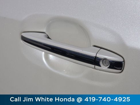 Used 2017 Toyota Sienna XLE FWD image 15