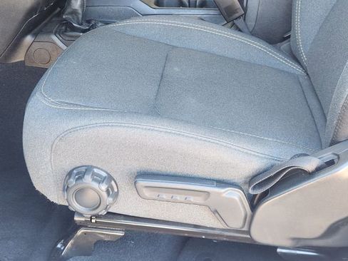 Used 2024 Jeep Wrangler Unlimited Sport AWD/4WD image 24