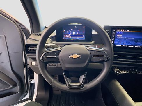 Used 2024 Chevrolet Silverado EV W/T AWD/4WD image 11