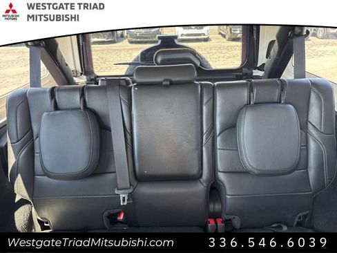 Used 2021 Jeep Wrangler Unlimited Sahara w/ Cold Weather Group AWD/4WD image 12