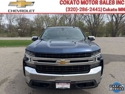 Used 2022 Chevrolet Silverado 1500 LT AWD/4WD image 2