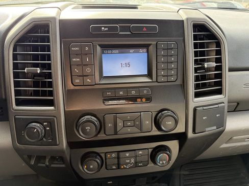 Used 2021 Ford F250 XL w/ Power Equipment Group image 17