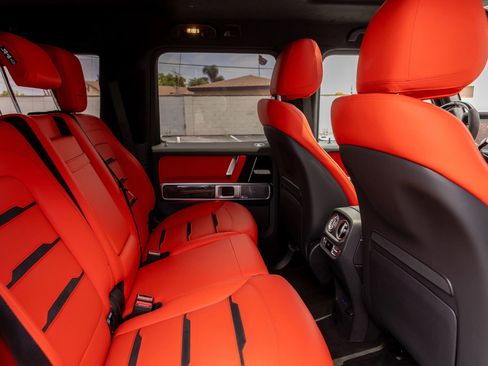 Used 2025 Mercedes-Benz G 63 AMG 4MATIC image 24