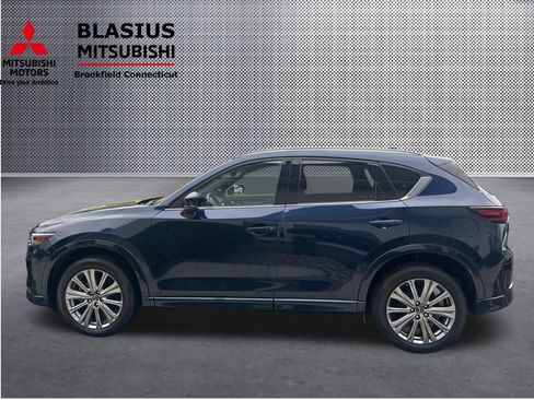Used 2023 MAZDA CX-5 Signature AWD/4WD image 16