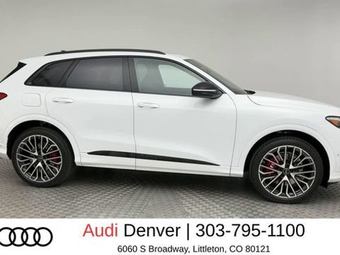 Certified 2025 Audi SQ5 Premium Plus AWD/4WD image 9