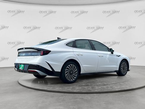 Used 2025 Hyundai Sonata SEL FWD image 7