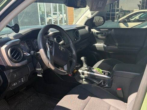 Used 2021 Toyota Tacoma SR5 w/ Trail Edition AWD/4WD image 5