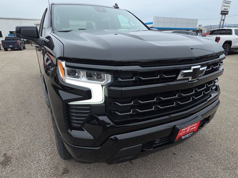 Used 2023 Chevrolet Silverado 1500 RST w/ Protection Package AWD/4WD image 12
