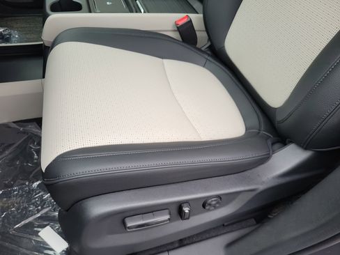 New 2026 Honda Odyssey Elite image 10