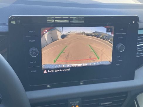 New 2026 Volkswagen Jetta SE FWD image 23