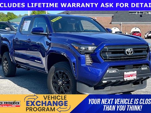 Used 2024 Toyota Tacoma SR5 AWD/4WD image 1