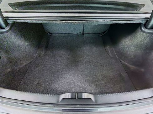 Used 2021 Chrysler 300 S RWD image 27