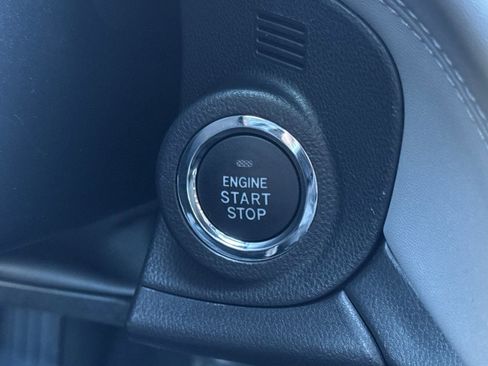 Used 2025 Subaru Outback Premium image 26