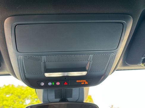 Used 2026 Chevrolet Equinox LT FWD image 19