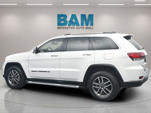 Used 2022 Jeep Grand Cherokee Limited AWD/4WD image 4